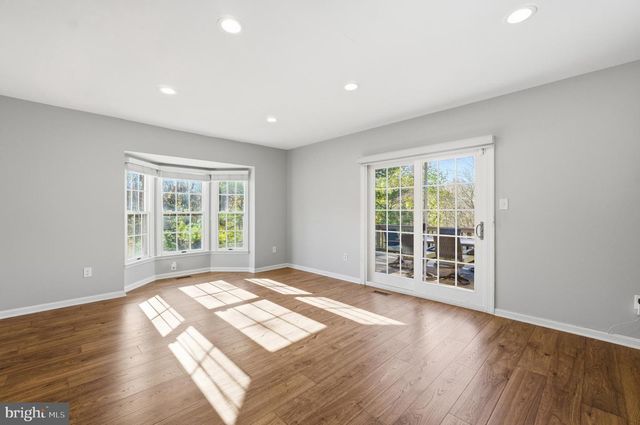 900 HIDDEN MOSS DR, Cockeysville, MD 21030