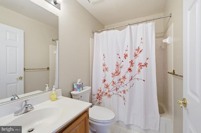 900 HIDDEN MOSS DR, Cockeysville, MD 21030