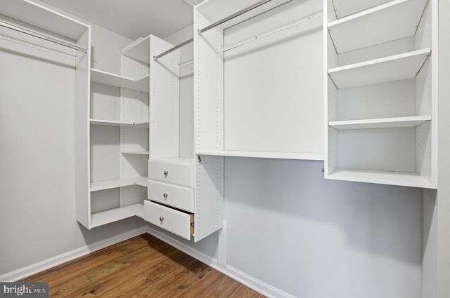 900 HIDDEN MOSS DR, Cockeysville, MD 21030