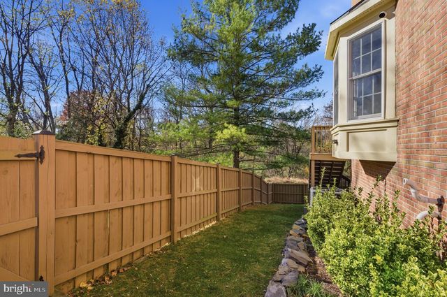 900 HIDDEN MOSS DR, Cockeysville, MD 21030