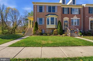 900 HIDDEN MOSS DR, Cockeysville, MD 21030