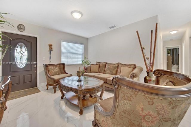 9980 SW 37th Ter, Miami, FL 33165