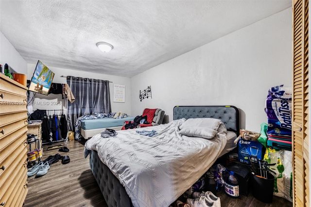 9980 SW 37th Ter, Miami, FL 33165