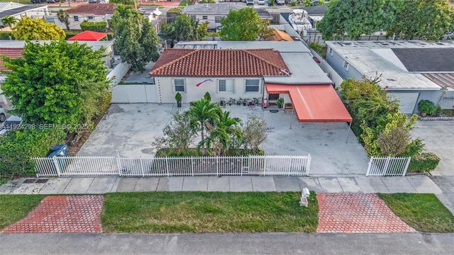 9980 SW 37th Ter, Miami, FL 33165