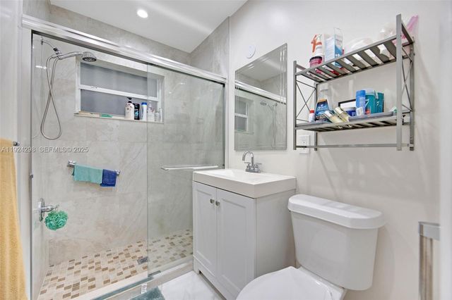 9980 SW 37th Ter, Miami, FL 33165