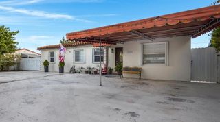 9980 SW 37th Ter, Miami, FL 33165