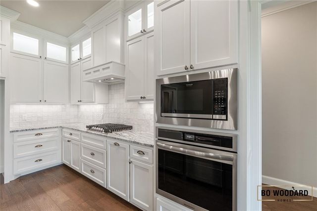 2217 W Cole Drive, Mustang, OK 73064