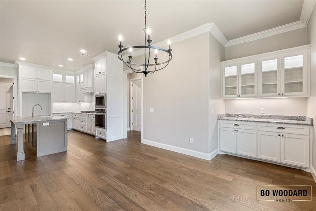 2217 W Cole Drive, Mustang, OK 73064