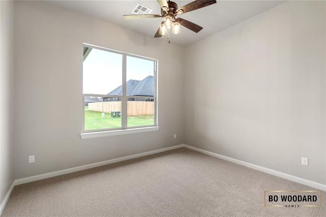 2217 W Cole Drive, Mustang, OK 73064