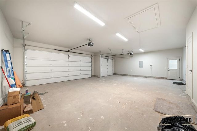 2217 W Cole Drive, Mustang, OK 73064