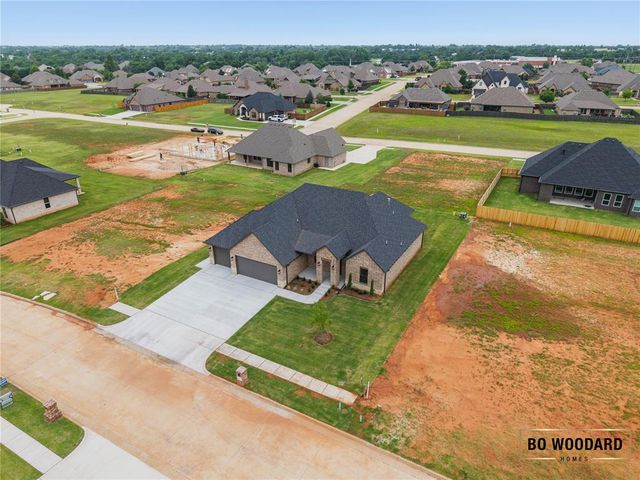 2217 W Cole Drive, Mustang, OK 73064