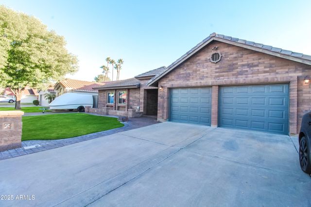 907 E SAN REMO Avenue, Gilbert, AZ 85234