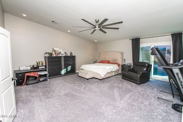 907 E SAN REMO Avenue, Gilbert, AZ 85234