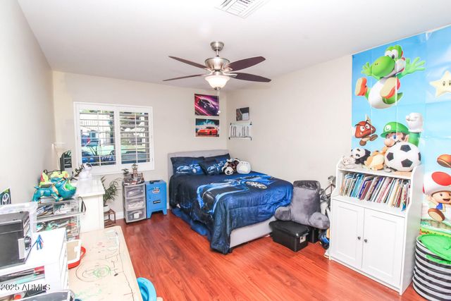 907 E SAN REMO Avenue, Gilbert, AZ 85234