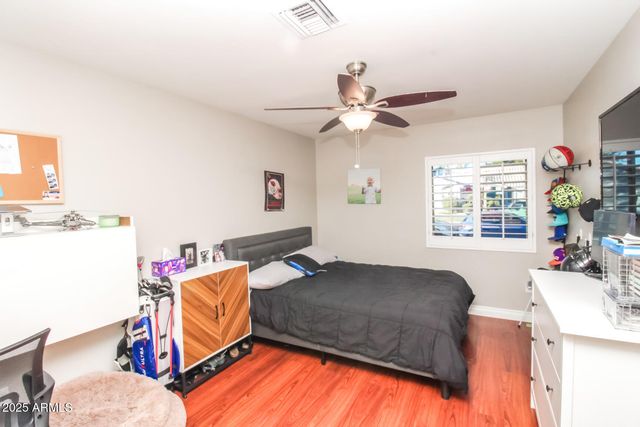 907 E SAN REMO Avenue, Gilbert, AZ 85234