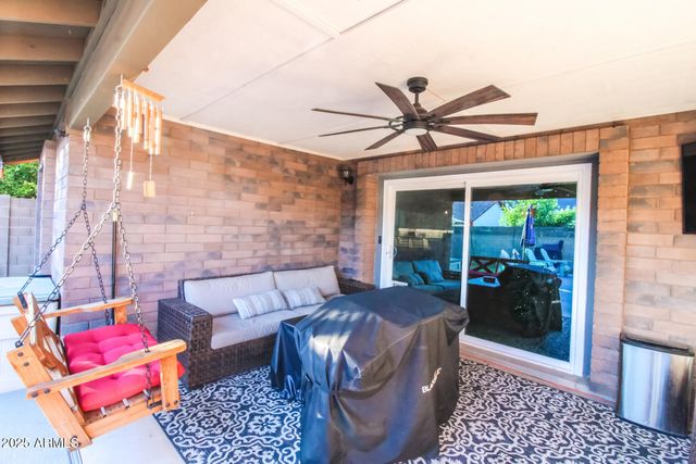 907 E SAN REMO Avenue, Gilbert, AZ 85234