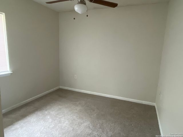 9738 MEADOW DR, Converse, TX 78109