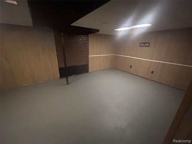 778 4th Avenue, Pontiac, MI 48340