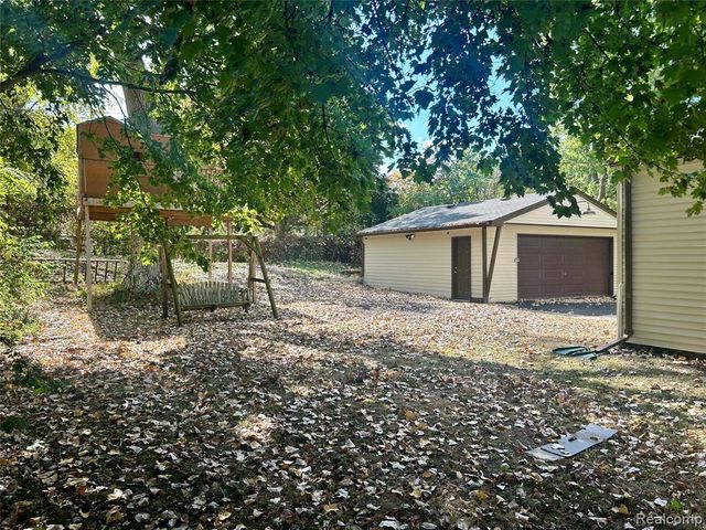 778 4th Avenue, Pontiac, MI 48340