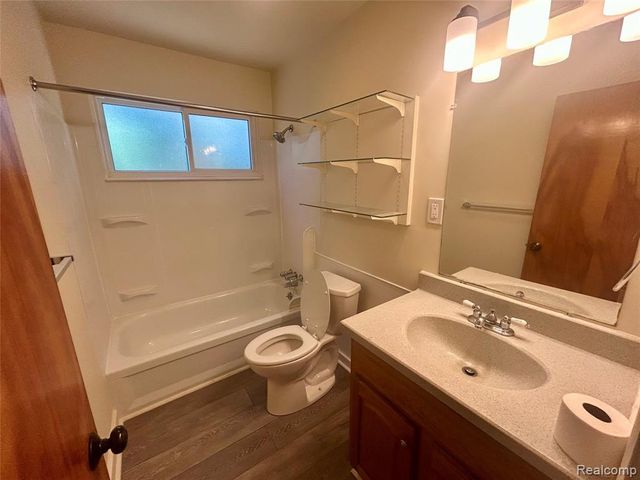 778 4th Avenue, Pontiac, MI 48340