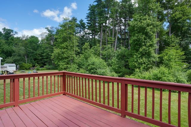 7 Alcine Ln, Burlington, MA 01803