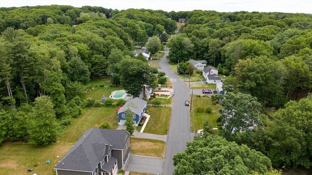 7 Alcine Ln, Burlington, MA 01803