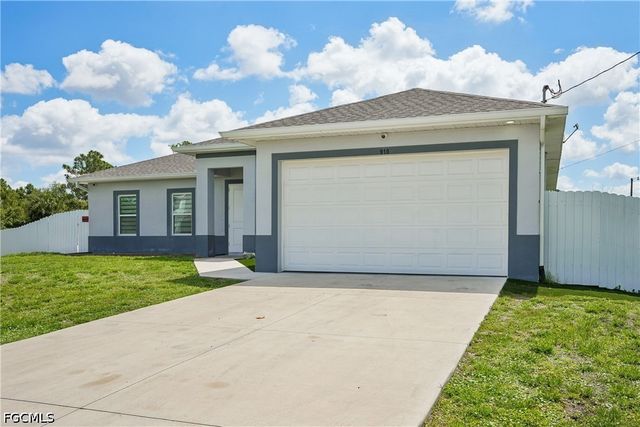 910 Richmond AVE N, Lehigh Acres, FL 33972