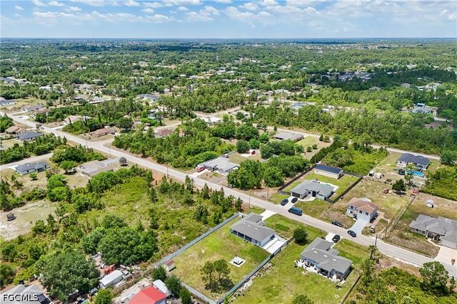 910 Richmond AVE N, Lehigh Acres, FL 33972
