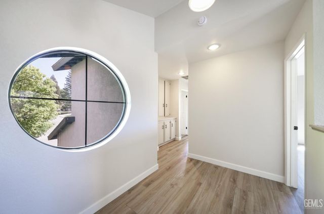 3800 Northgate Drive, Bakersfield, CA 93306