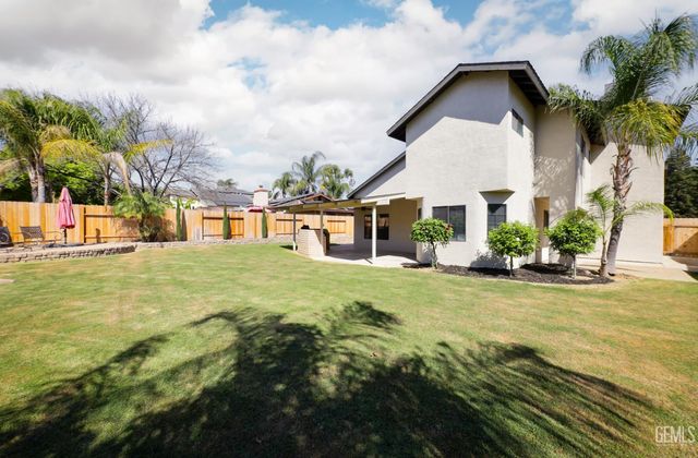 3800 Northgate Drive, Bakersfield, CA 93306