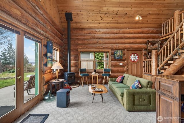 2945 Janet Avenue, Camano Island, WA 98282