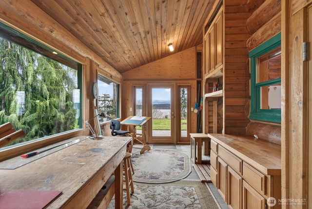2945 Janet Avenue, Camano Island, WA 98282