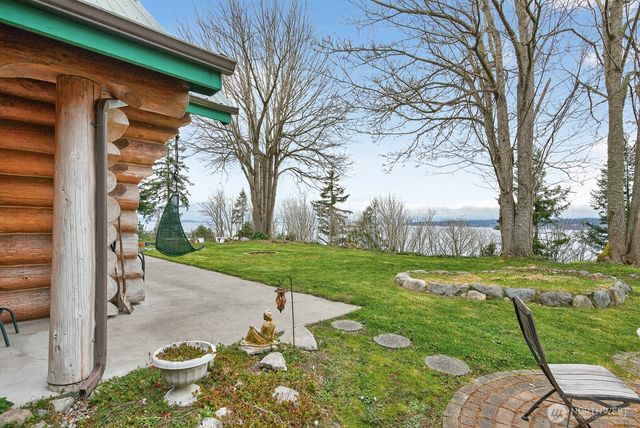2945 Janet Avenue, Camano Island, WA 98282