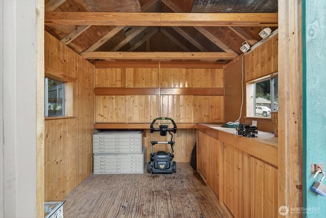 2945 Janet Avenue, Camano Island, WA 98282