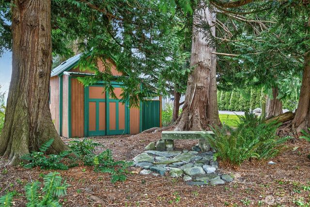 2945 Janet Avenue, Camano Island, WA 98282