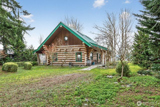 2945 Janet Avenue, Camano Island, WA 98282