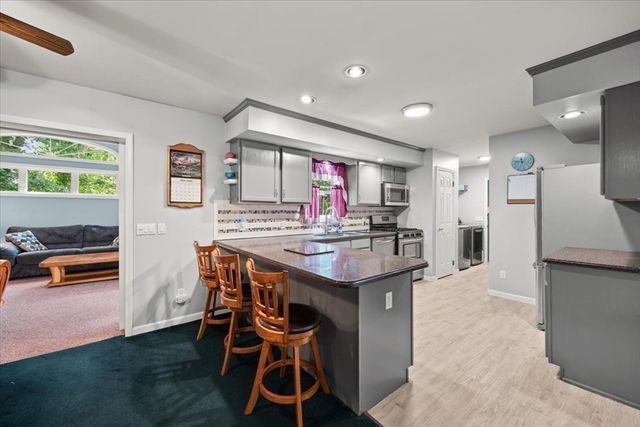 418 Webster St, Hanover, MA 02339