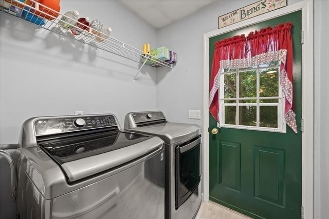 418 Webster St, Hanover, MA 02339