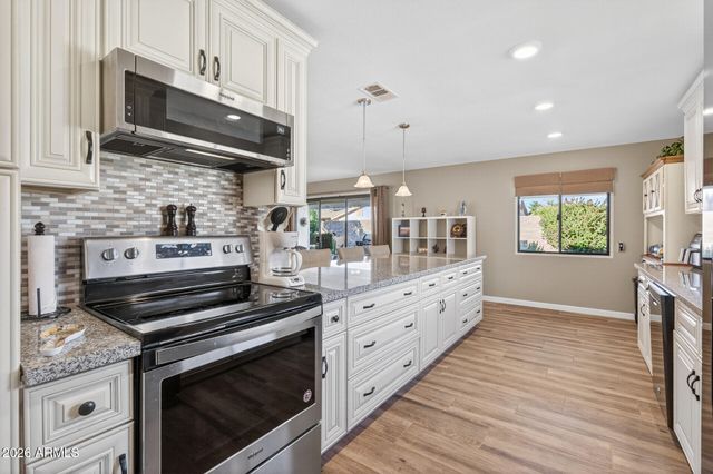 13614 W Echo Mesa Drive, Sun City West, AZ 85375