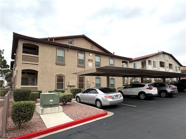3570 CACTUS SHADOW Street 203, Las Vegas, NV 89129
