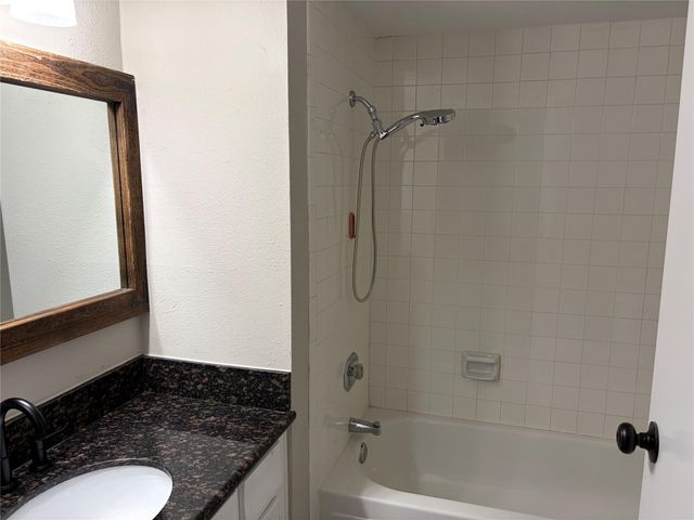 14555 Wunderlich Drive 3305, Houston, TX 77069