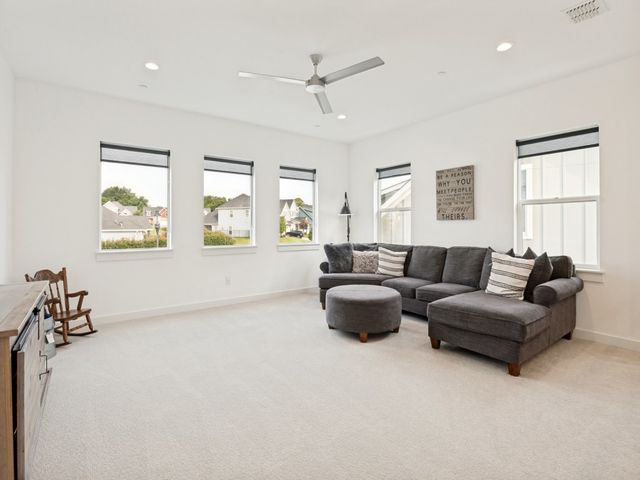 972 Meadow Bend Loop S, Grapevine, TX 76051