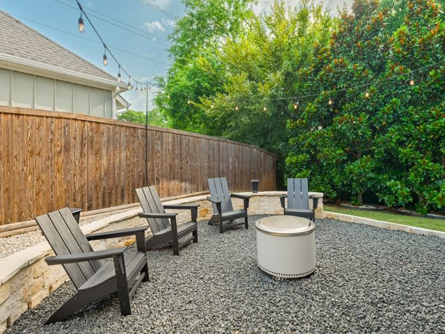 972 Meadow Bend Loop S, Grapevine, TX 76051