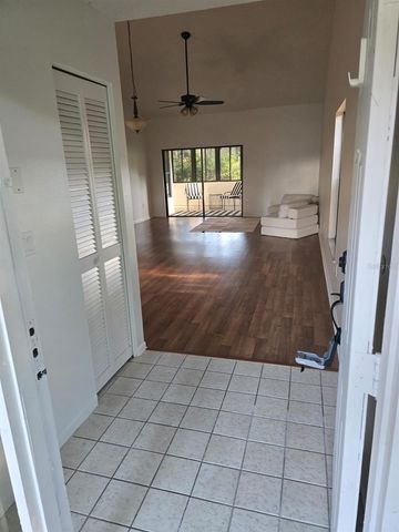 2668 BENTLEY DRIVE, Palm Harbor, FL 34684