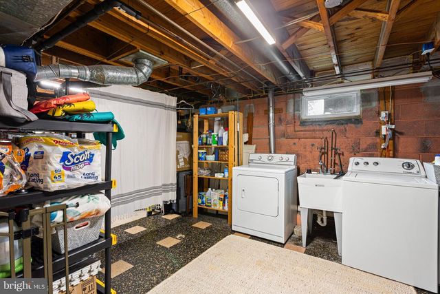 725 W 3RD AVE, Runnemede, NJ 08078