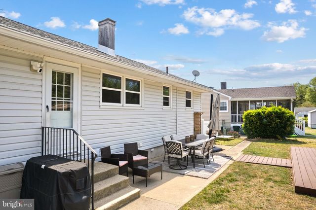 725 W 3RD AVE, Runnemede, NJ 08078