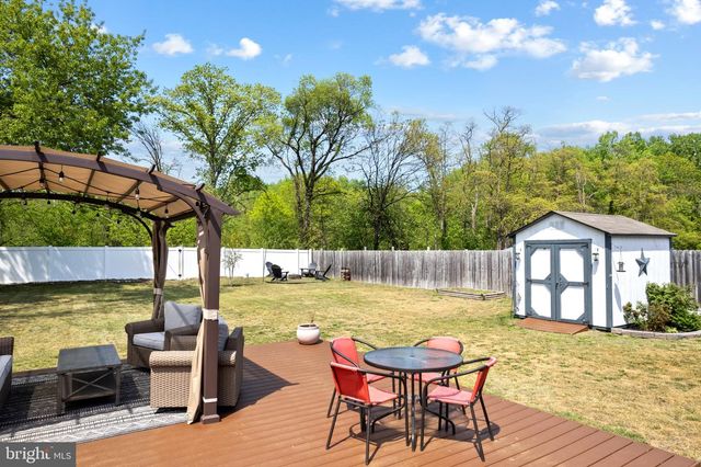 725 W 3RD AVE, Runnemede, NJ 08078
