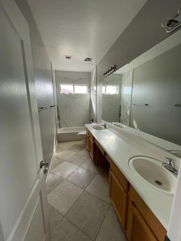 2225 E Detroit Street, Chandler, AZ 85225