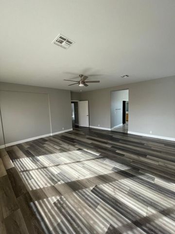 2225 E Detroit Street, Chandler, AZ 85225