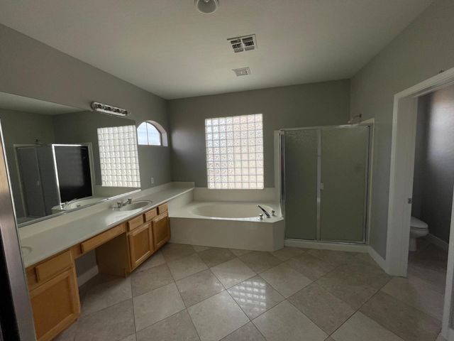 2225 E Detroit Street, Chandler, AZ 85225